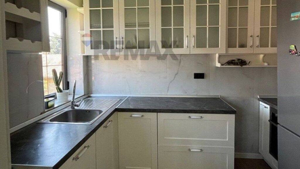 Apartament - Për Shitje - Rruga Fortuzi, Tiranë(ID: 530261056-279)