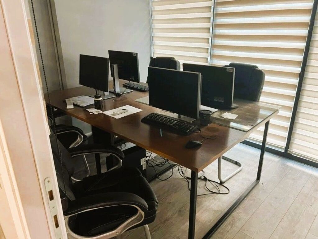 🏢AFFITTASI | UFFICIO – COMPLESSO SQUARE 21 ✨