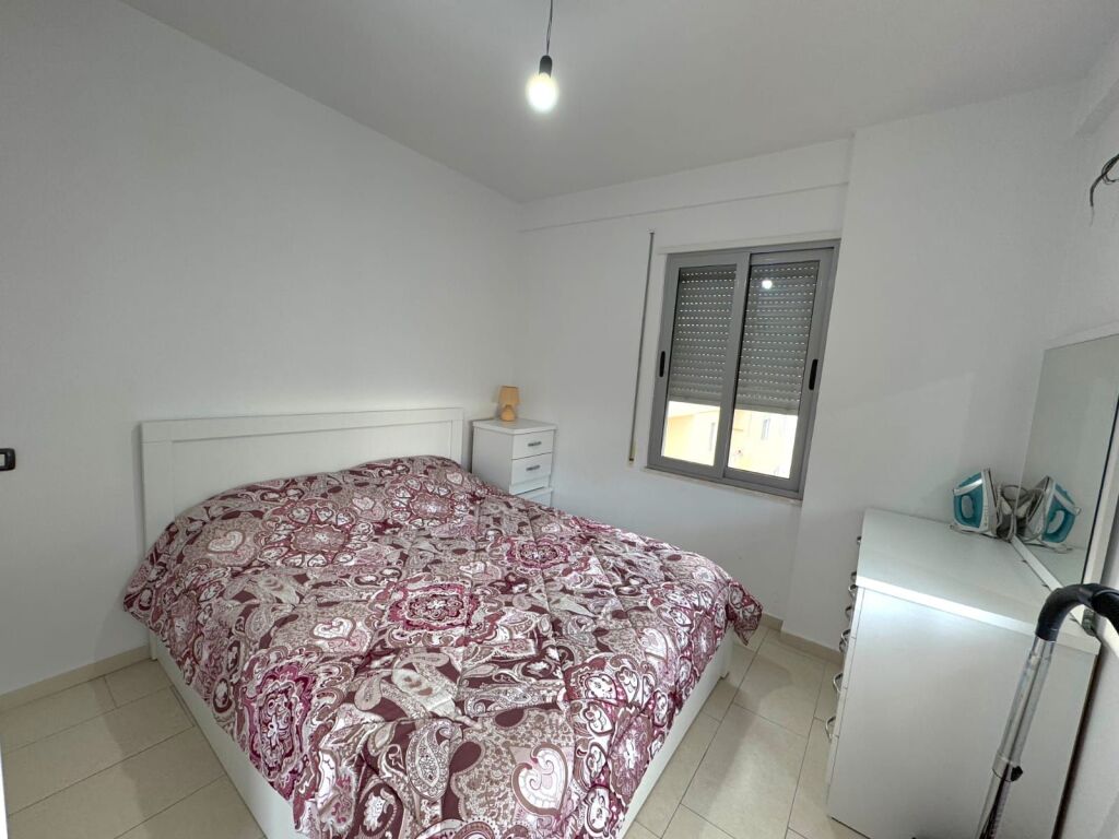 🌊 APARTAMENT MODERN ME QERA DITORE – PLAZH, DURRËS | PRANË HOTEL PALACE &amp; ROYAL G