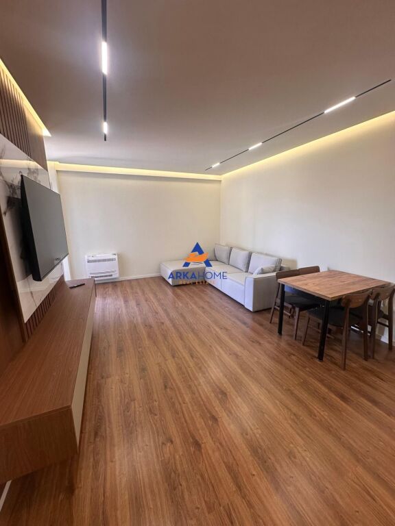 JEPET ME QERA APARTMENT 2+1+BALLKON "LAPRAKE, TEK KUPOLA" 1000 EURO