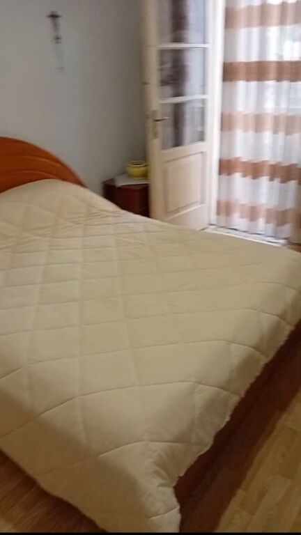 Apartament me qera
