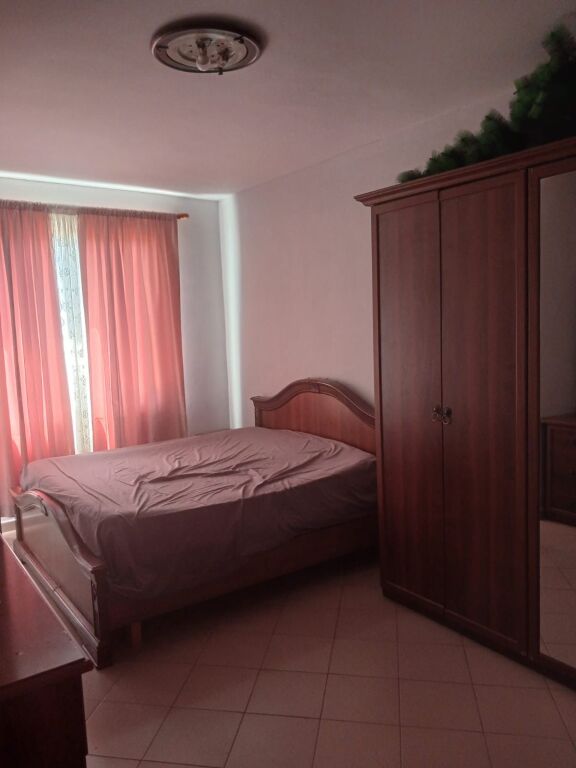 For rent 1+1 Fresku 370 thousand lek