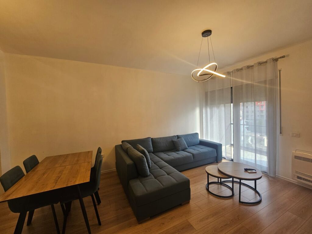 Apartament 1+1 per qera ne Astir!