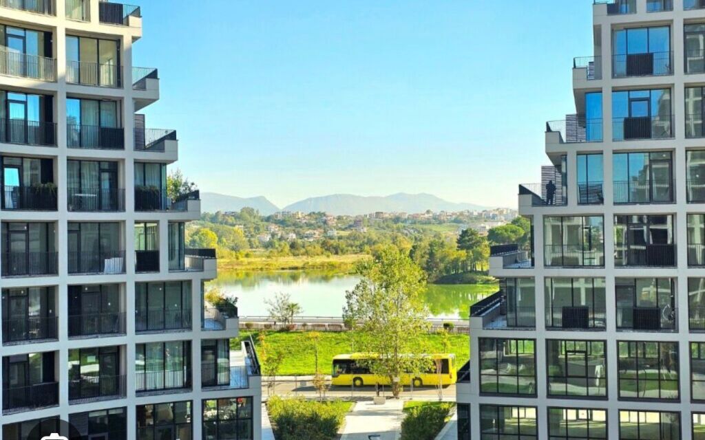 📌LOCALE COMMERCIALE IN AFFITTO – VISTA LAGO