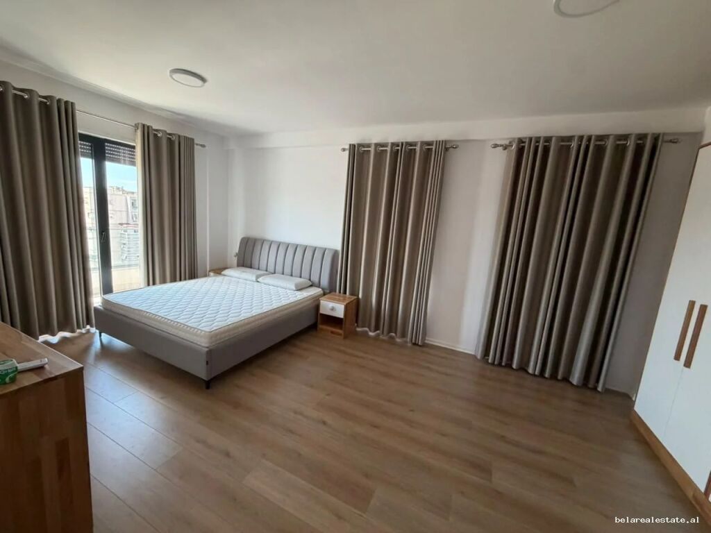 Appartamento in Affitto 3+1+2 a Porcelan vicino a UET (ID B230123) Tirana.