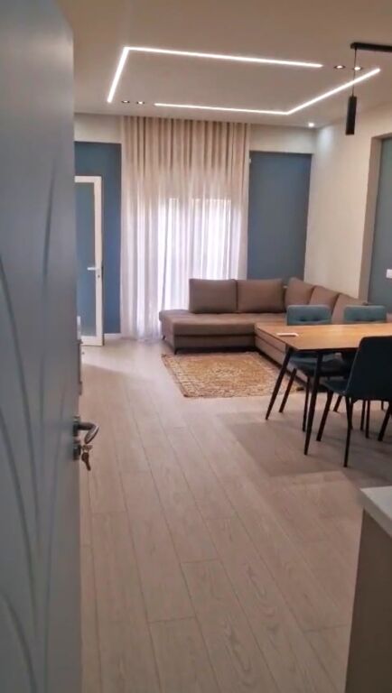 🏢Rruga e Barrikadave,prane Hotel Areela jepet me qera apartament1+1,i mobiluar 65,000Leke
