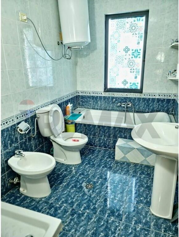 2+1 Apartment with Veranda for Sale – Golem, Durrës