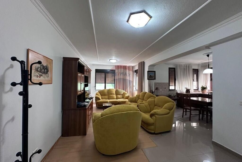 Appartamento - In Affitto - Blloku, Tirana(ID: 530281059-52)