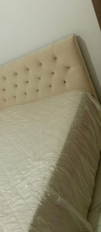 STUDIO APARTMENT 20000 LEKE. LOUNGE ROOM 5 MAY