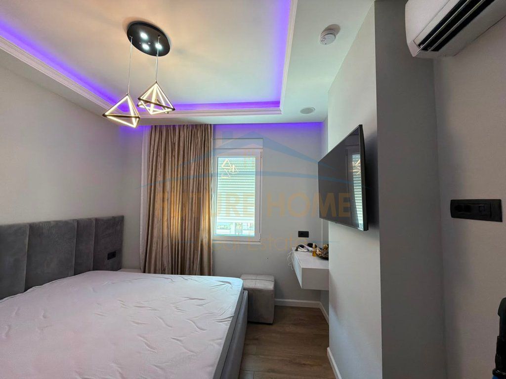 Shitet, Apartament 2+1+Post Parkimi, Ish-Fusha e Aviacionit