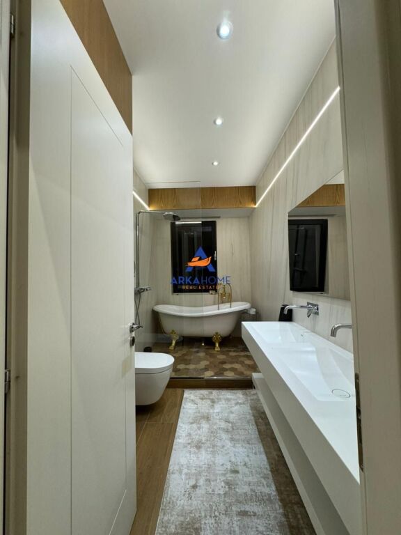 SHITET SUPER APARTMENT LUKSOZ "TE AMBASADOR 3" 600.000 EURO