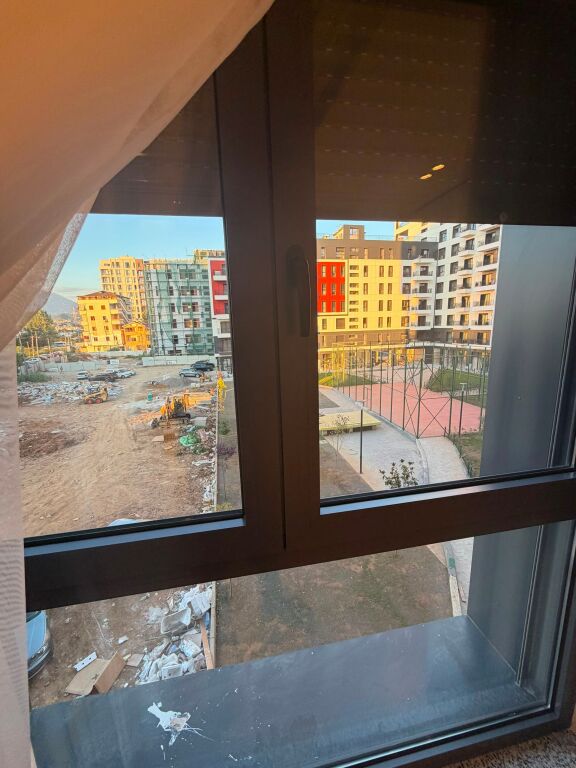 For rent 3+1+parking New Boulevard St.Trenit 1100€