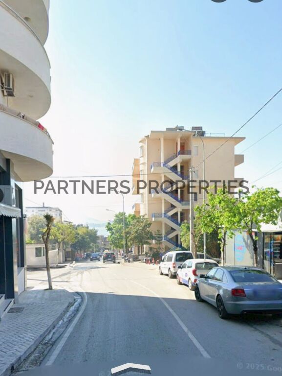 🏡 Vendesi in vendita Appartamento 1+1 – Via Adem Sheme, Saranda