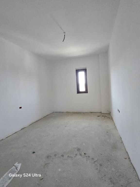 📍 Corner Residence – Bulevardi Gjergj Fishta, Tiranë