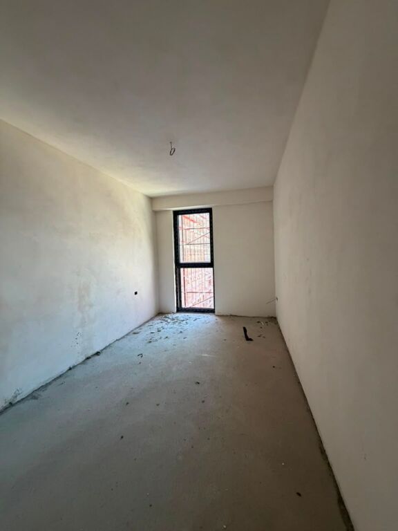 🏡🔥 OKAZION – Shitet Apartament 3+1+2 në Riverside Residence, Ish Parku ‼️