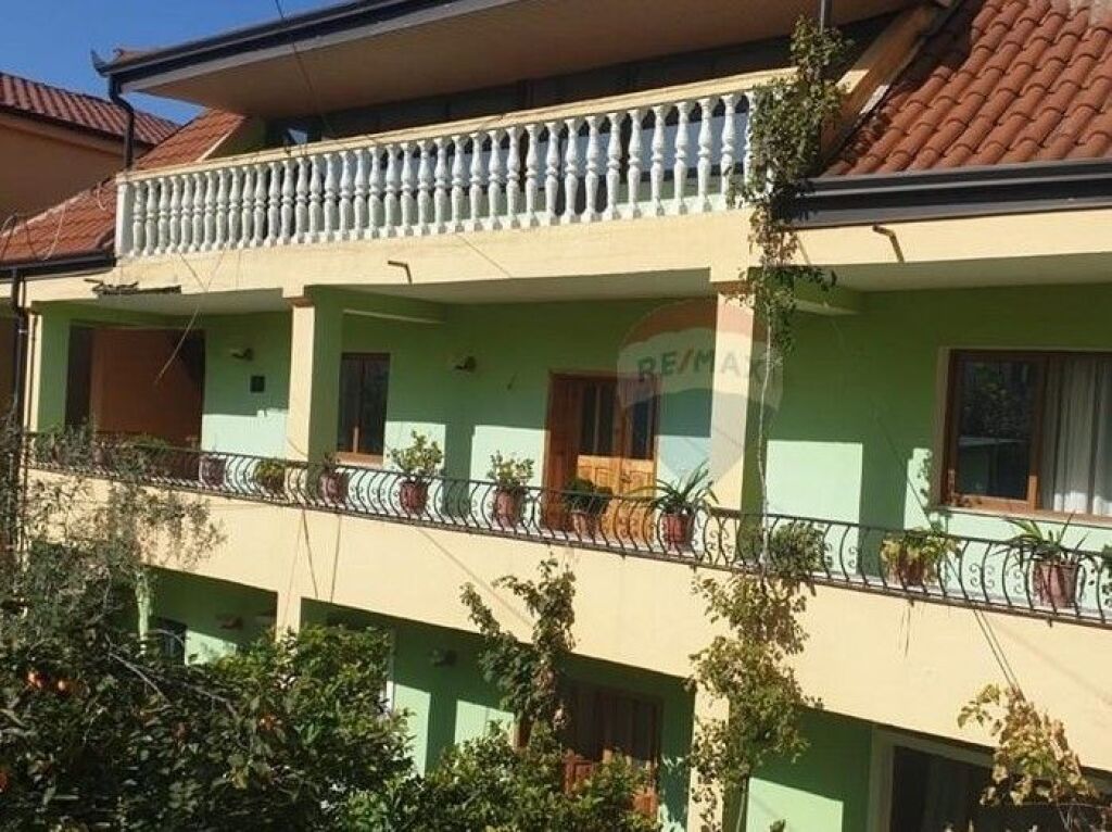 Villa in vendita a Kodra e Priftit, Porcelan, Tirana, ID: 530571001-4