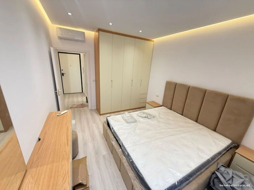 Apartament me qera 1+1 tek Zogu i Zi (ID B2101803) Tirane