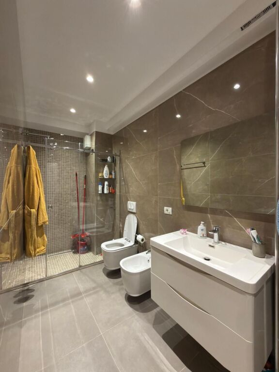Apartment for sale 2+1+parking at Komuna e Parisit