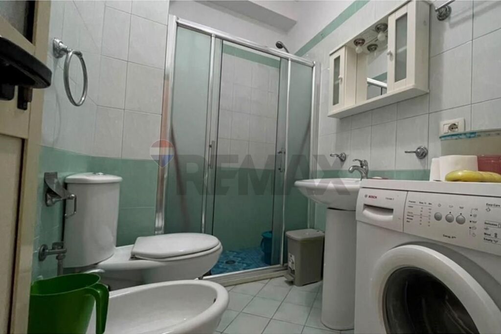 Apartament 1+1 me qira ne Fresk!