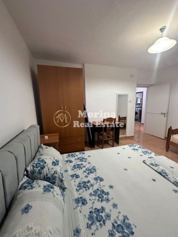 Shitje | Apartament 2 + 1 | Shkolla e Bashkuar | 130000 €
