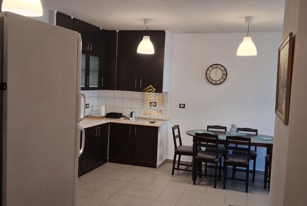Qira, Apartament 2+1+blk, Myslym Shyri, 650 Euro/muaj