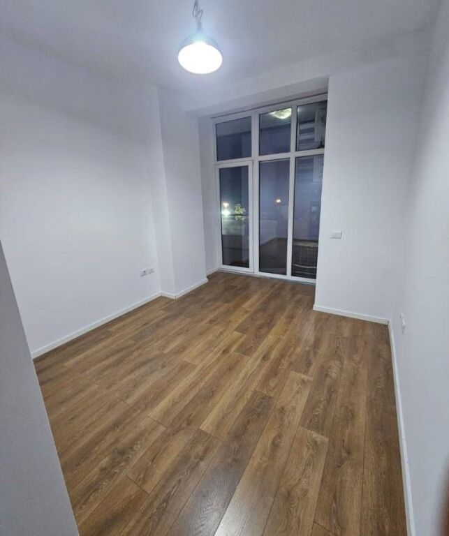 📌 LOCALE UFFICIO IN AFFITTO 3+1 – Kika 2