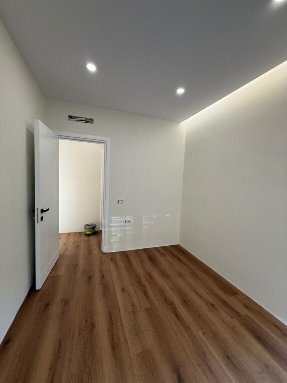 📍 Appartamento 2+1+2 + Posto Auto – Lago Secco (al rotondo)