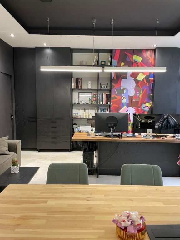 Business Premises for Sale at the Dry Lake