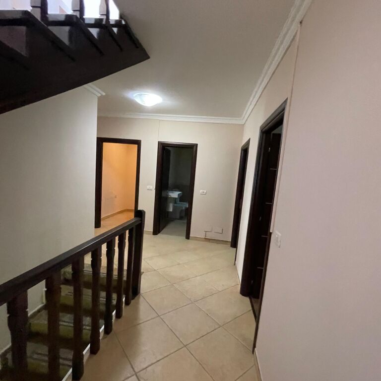 🏡✨ VILLA SU 4 PIANI CON PISCINA IN VENDITA – AKACIA HILLS, VICINO A TEG ✨🏡