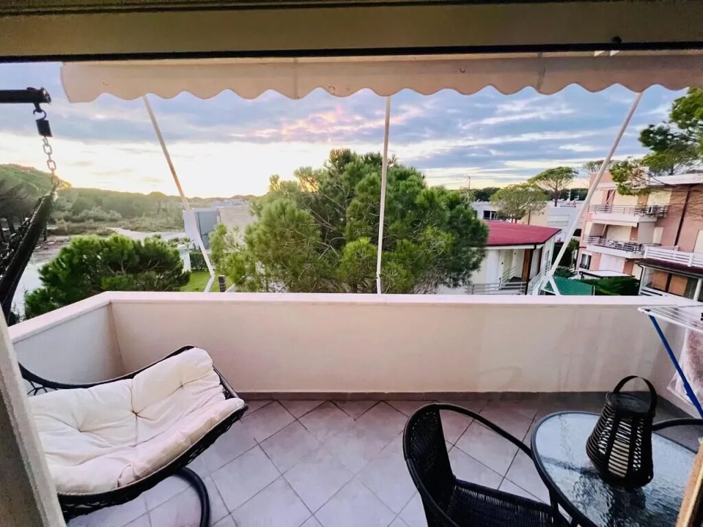🌊🏡 SHITET APARTAMENT 2+1 – LURA 3, GJIRI I LALZIT ✨