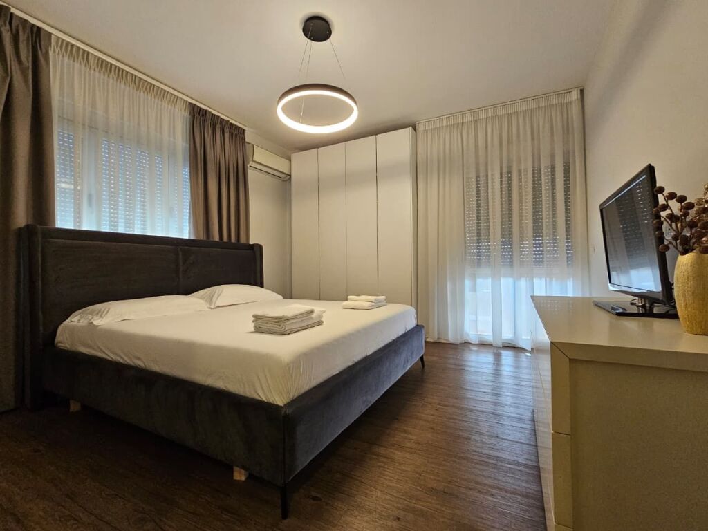 Apartament 2+1+2 per shitje ne Bllok!