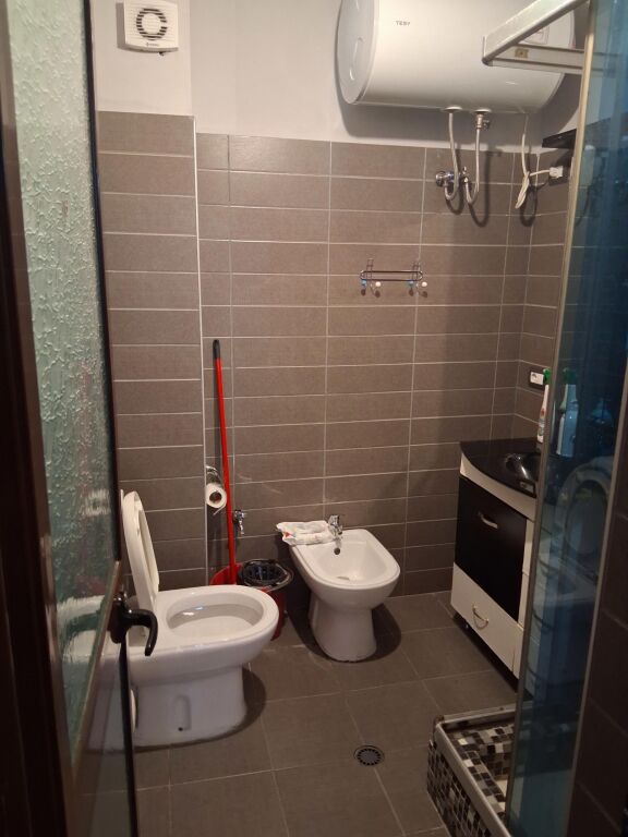 Affitto | Apartament 2 + 1 | Rruga Myslym Shyri | 650 €/mese