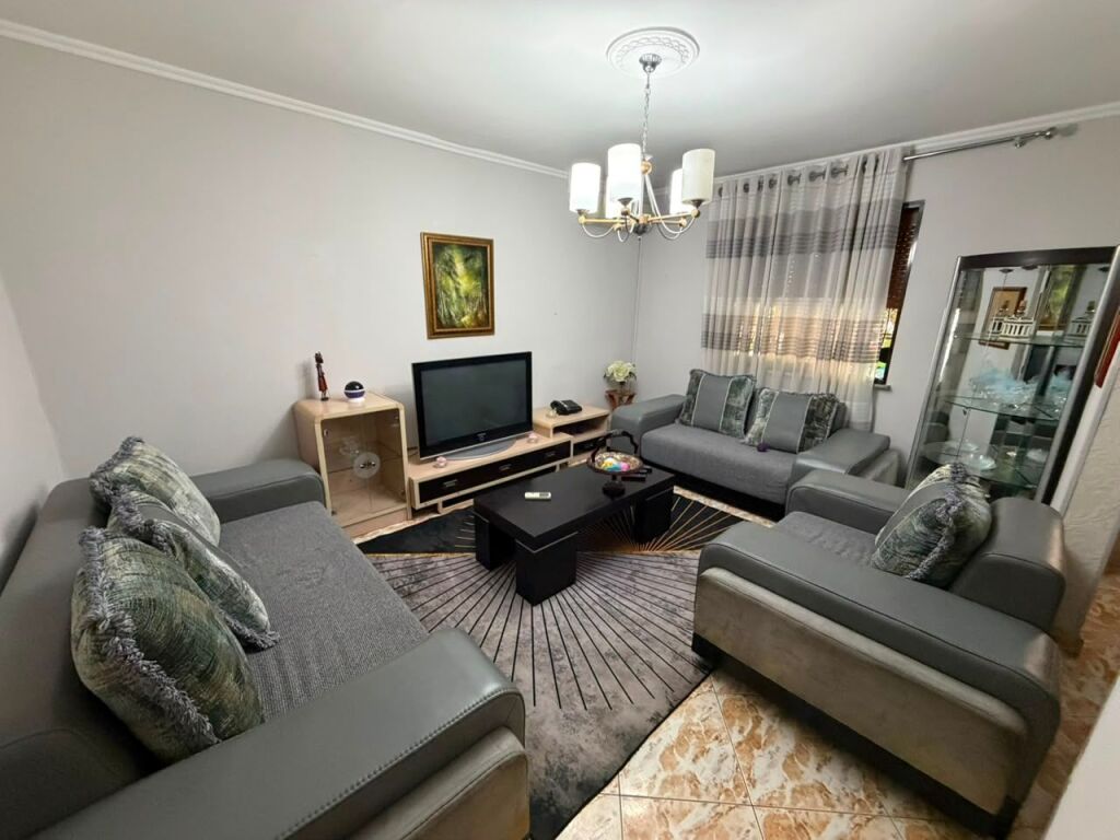 🏡 Apartment 2+1 for sale + parking space + shop  📍 Former Bus Park, Tirana 💰 Price: 20,000,000 Lek