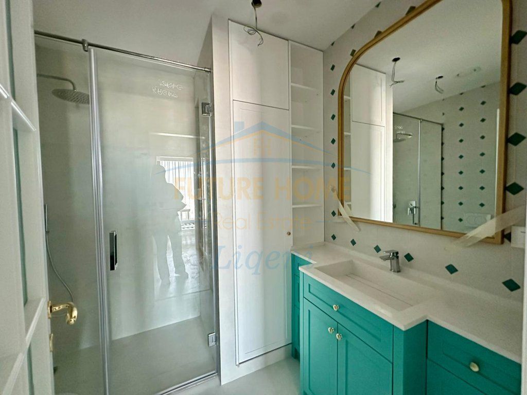 For sale, Apartment 2+1+2, Elbasan Street, DownTown One.