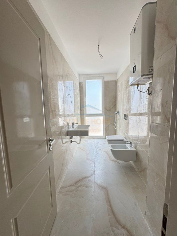 Qera, Apartament 1+1, Bulevardi i Ri, Tiranë.
