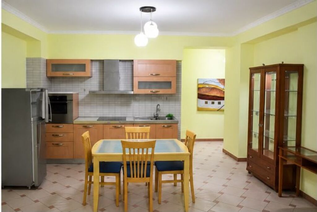 Rent | Apartament 1 + 1 | Rruga e Durresit | 650 €/month