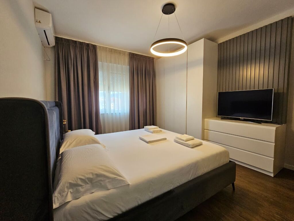 Apartament 2+1+2 per shitje ne Bllok!