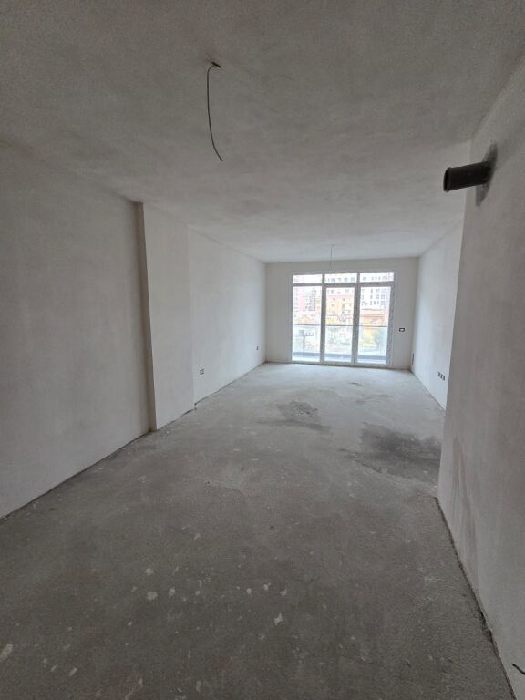 🏡 SHITET APARTAMENT 3+1+2 – RRUGA JORDAN MISJA ✨