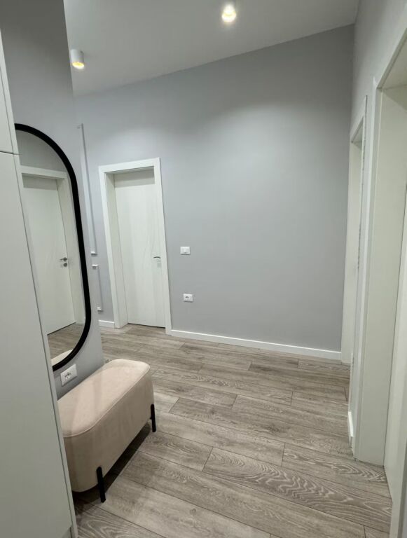 Appartamento in Affitto Vlora “Piazza Indipendenza” ,Hotel Partner