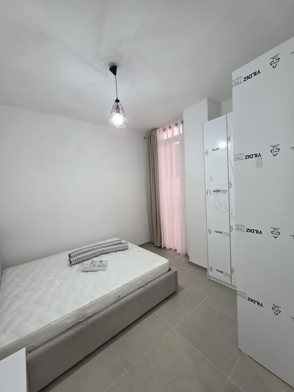Apartament 1+1 I sapo mobiluar ne Astir