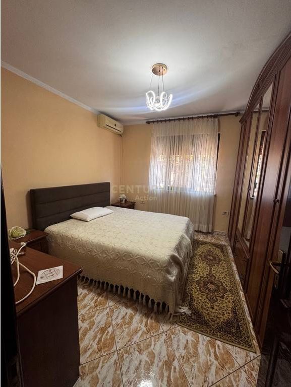 SHESIM APARTAMENT 2+1 +PARKIM+NJESI BIZNESI PRANE HOTEL MONDIAL 205,000 €