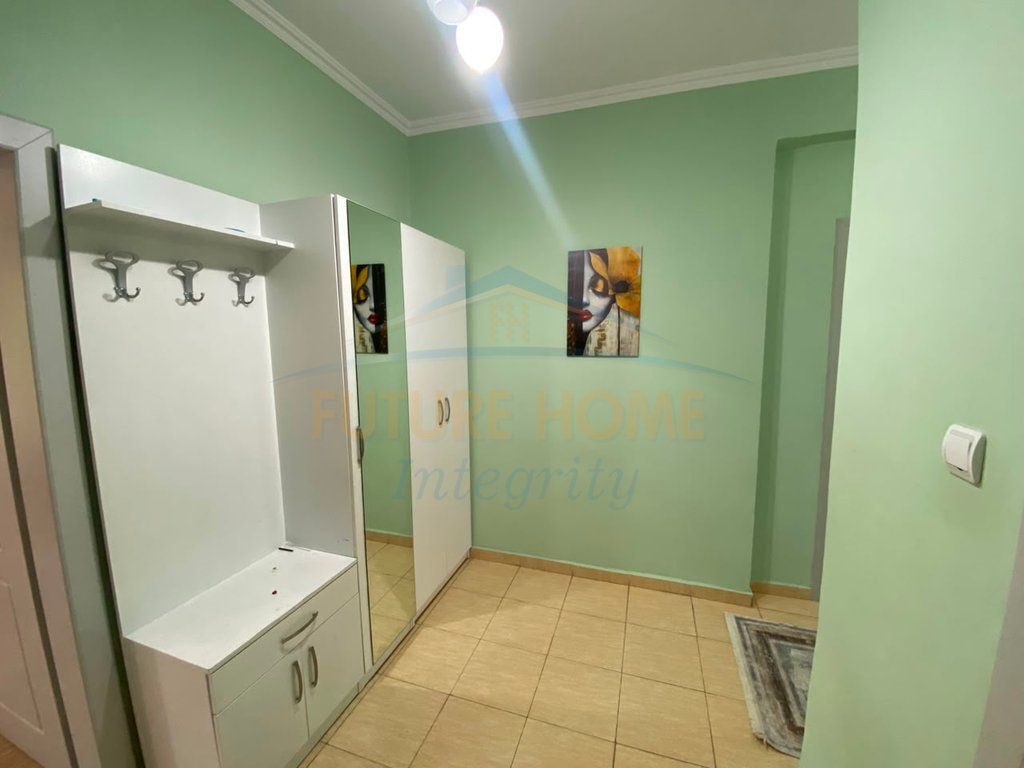 Affitto, Appartamento 2+1, Ex Mercato Elettrico, Tirana.  65.000 Lek