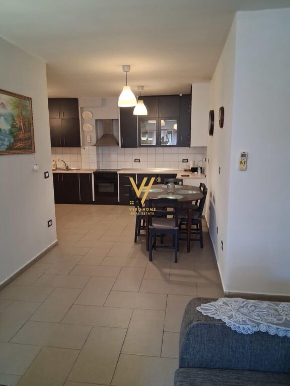 JEPET APARTAMENT 2+1+BLK ME QERA TEK MYSLYM SHYRI 650 EURO