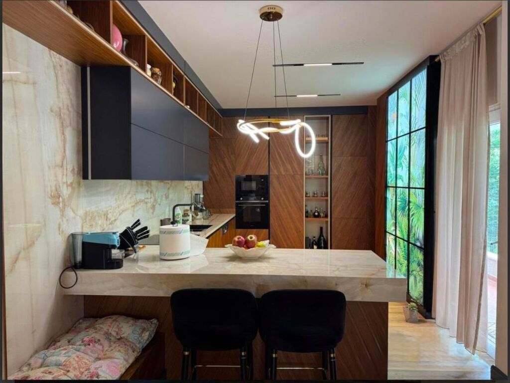 🏡 Luxury Villa for Rent – Akacia Residence
