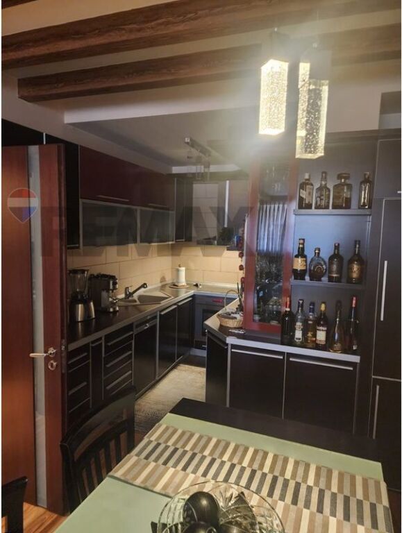 Apartament 2+1 për Shitje te Selvia – Rruga Siri Kodra, Tiranë