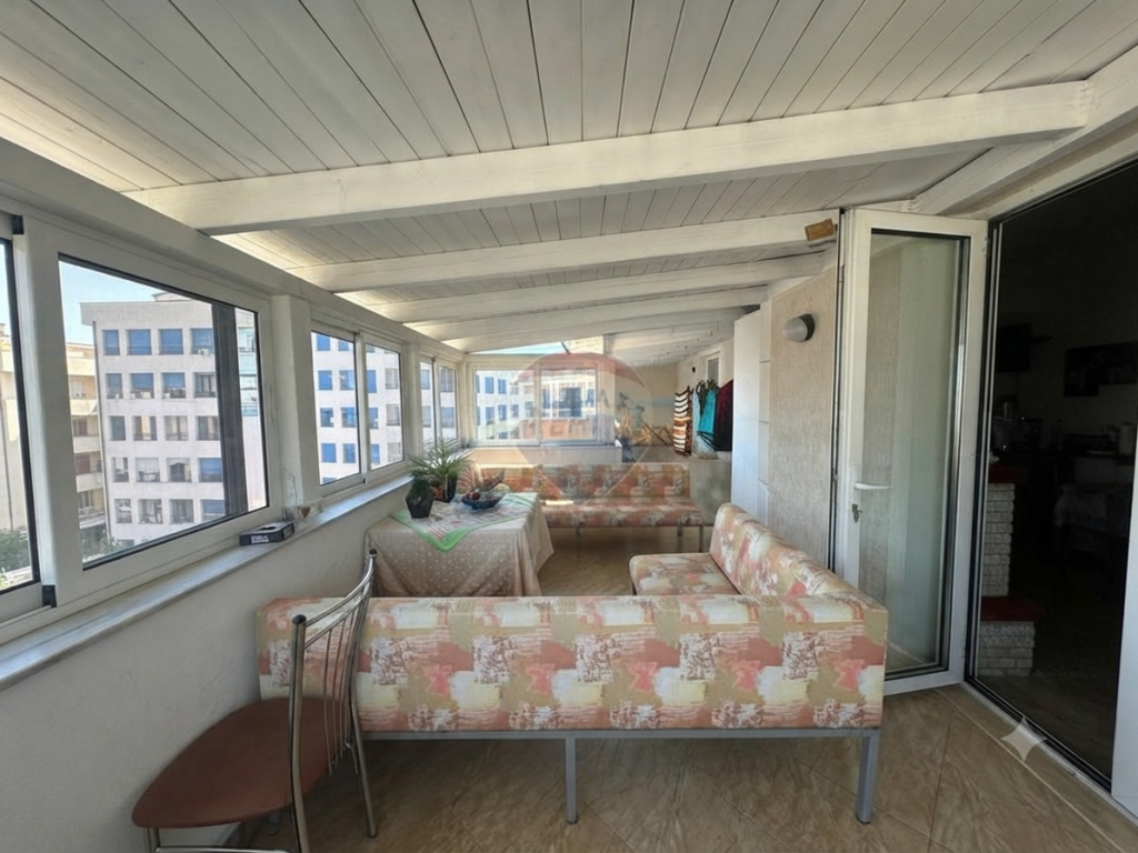For sale, Apartment 3+1+2+Veranda, Ali Demi, Tirana