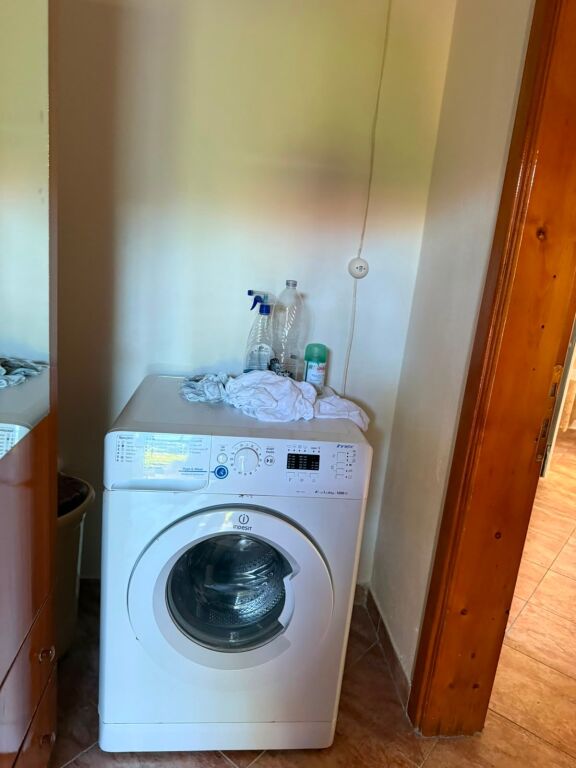 Rent | Garsoniere | Spitali Amerikan 2 | 300 €/month