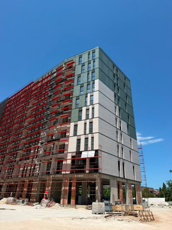 🚨SHITEN 2 SUPER OKAZIONE NË RIVERSIDE RESIDENCE‼️ 🏡 📍 Ish Parku, Tiranë