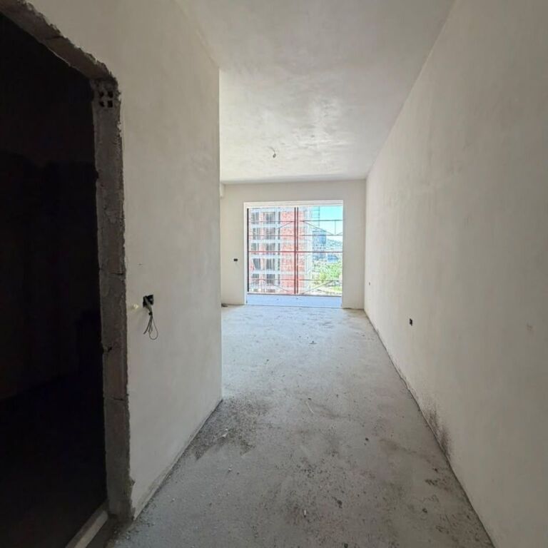 🚨‼️ OKAZION – VETËM 1,650 €/m²! ‼️🚨  🏡✨ SHITET APARTAMENT 3+1+2 ME 2 BALLKONE – RIVERSIDE RESIDENCE ✨🏡