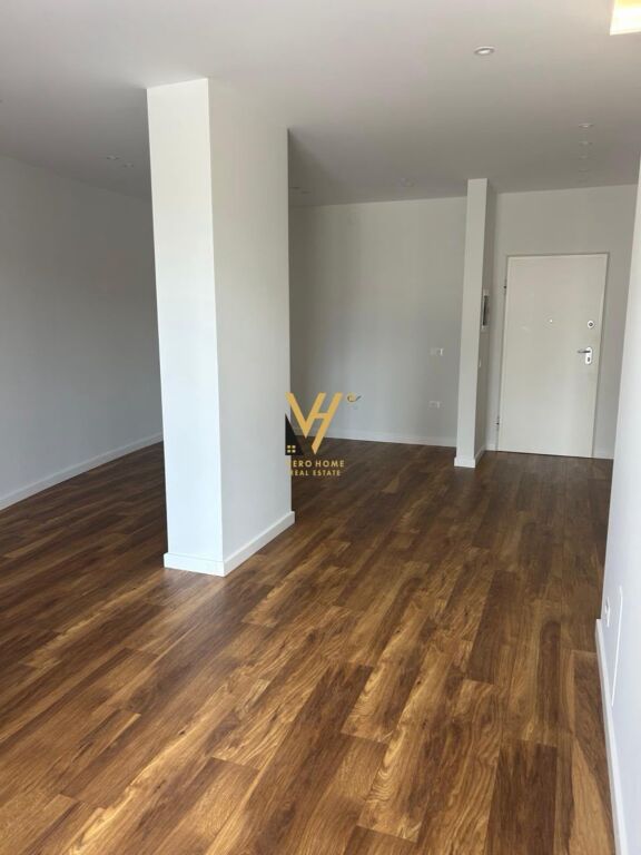 UFFICIO DI 116 M2 IN AFFITTO PRESSO ALTANA, OLIMPIKU 1.700 EURO